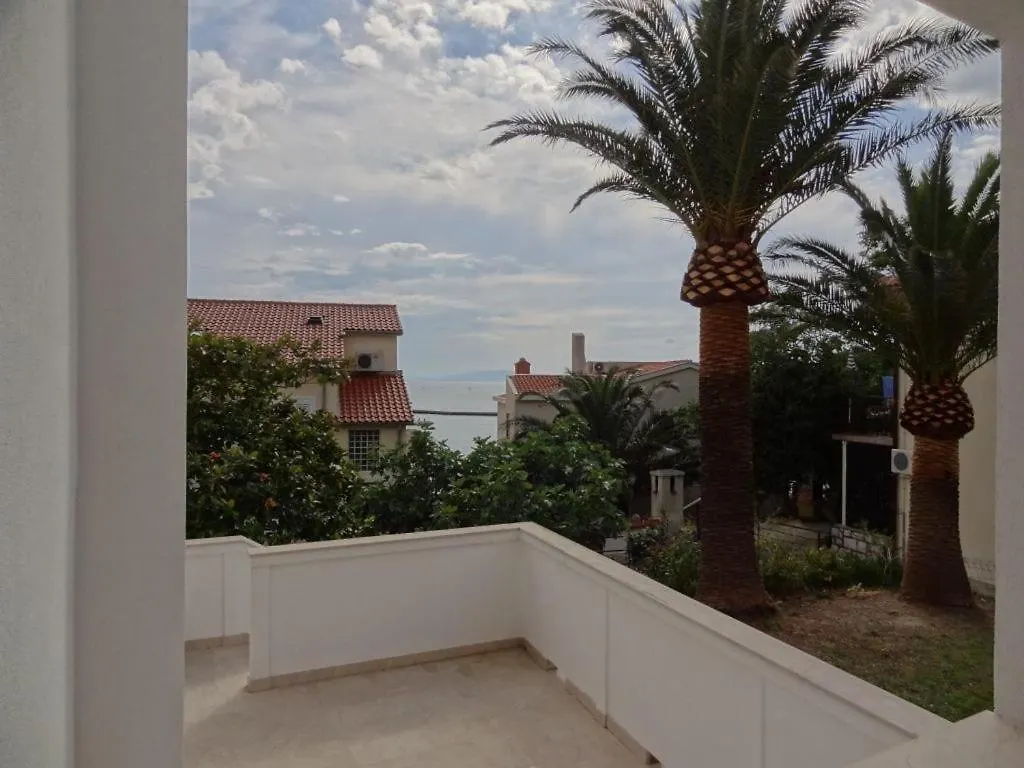 Apartments With A Parking Space Rab - 16359 Banjol 0*,  Κροατία